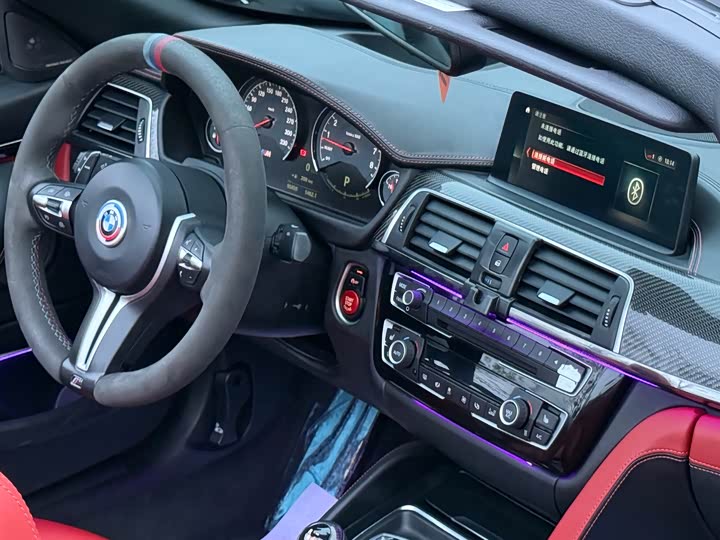 BMW M4 2018 M 4 — фото 17