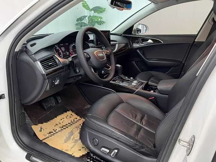 Audi A6L TFSI комфорт — фото 4
