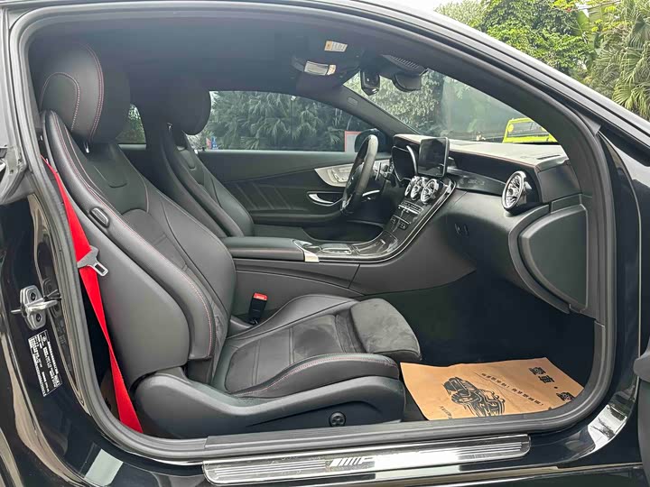 Mercedes-Benz C-Class 2019 AMG C 43 4 MATIC — фото 6