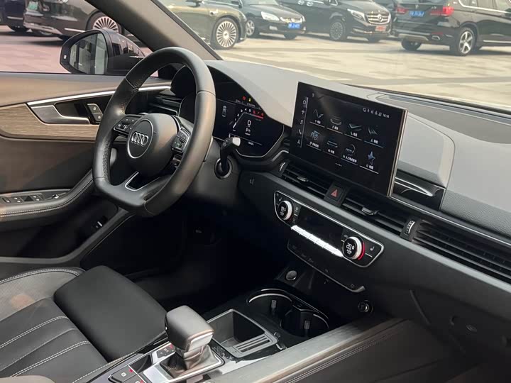 Audi A4L 2023 40 TFSI — фото 13