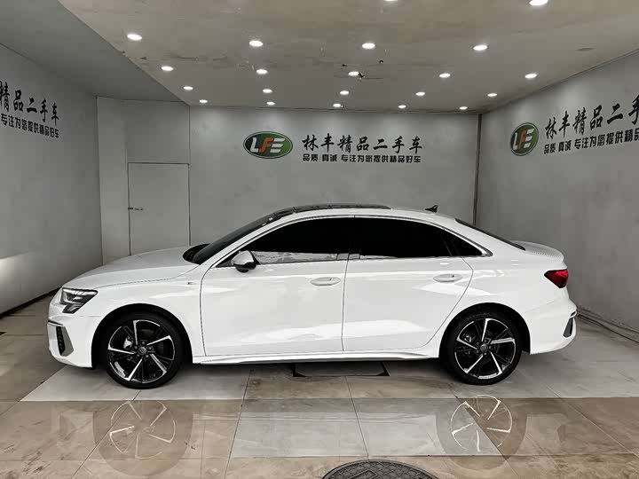 Audi A3 2021 A 3 L Limousine 35 TFSI Sport — фото 4