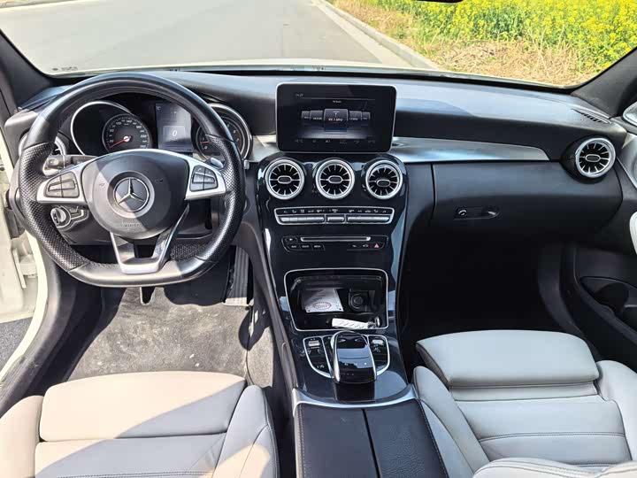 Mercedes-Benz C-Class 2015 C 300 — фото 9