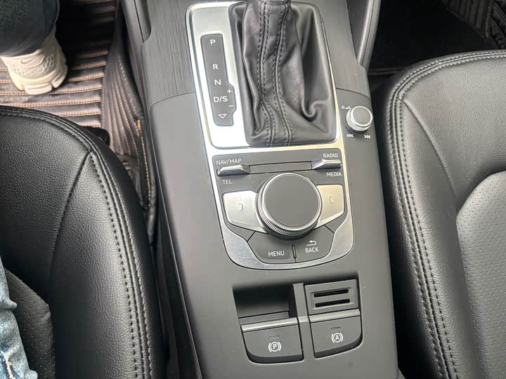 Audi A3 2020 Limousine 35 TFSI VI — фото 8