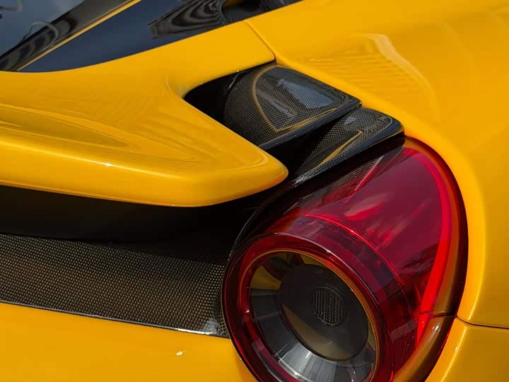 Ferrari 488 2019 488 Pista Spider — фото 19