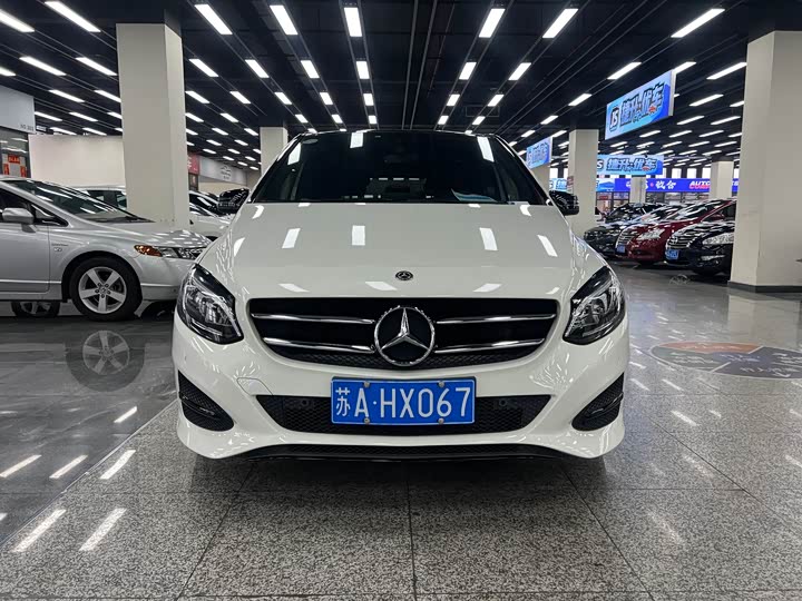 Mercedes-Benz B-Class 2017 B 200 Luxury — фото 2