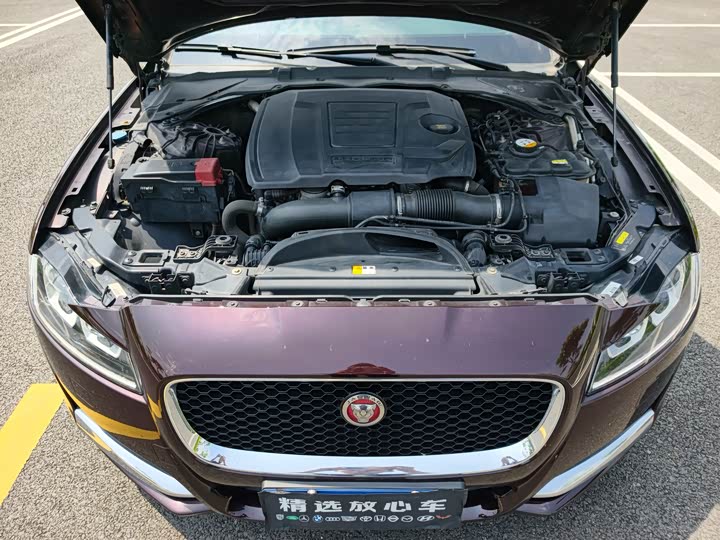 Jaguar XFL 2018 XFL 2.0 T 200 PS — фото 19