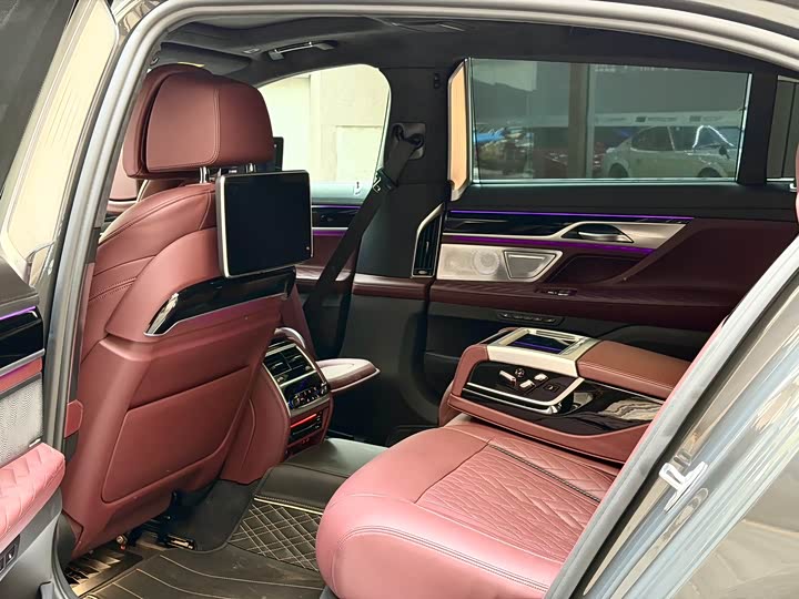 BMW 7-Series 2019 740 Li x Drive M — фото 7