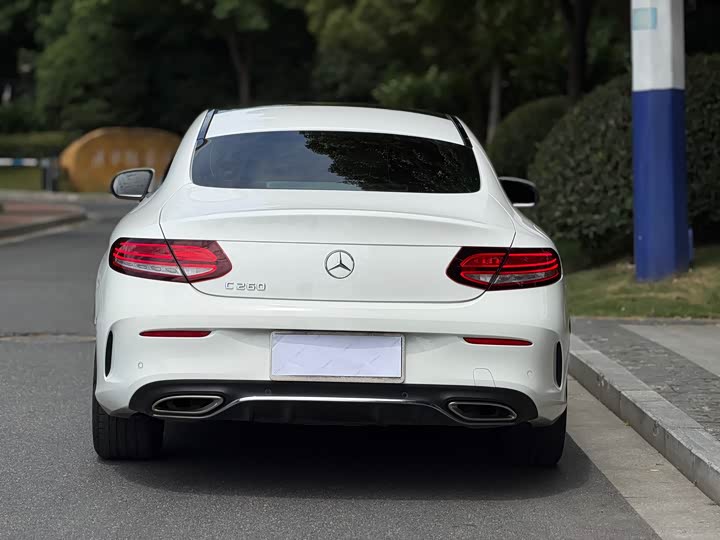 Mercedes-Benz C-Class — фото 18