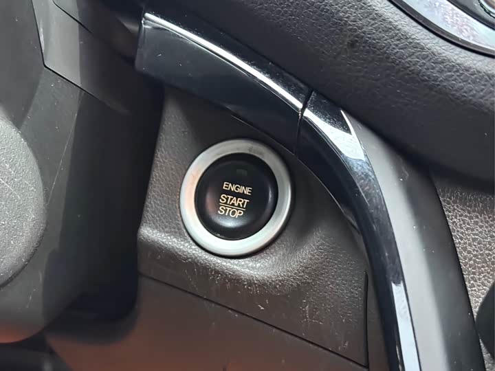 Trumpchi GS4 2015 200 T G-DCT — фото 20