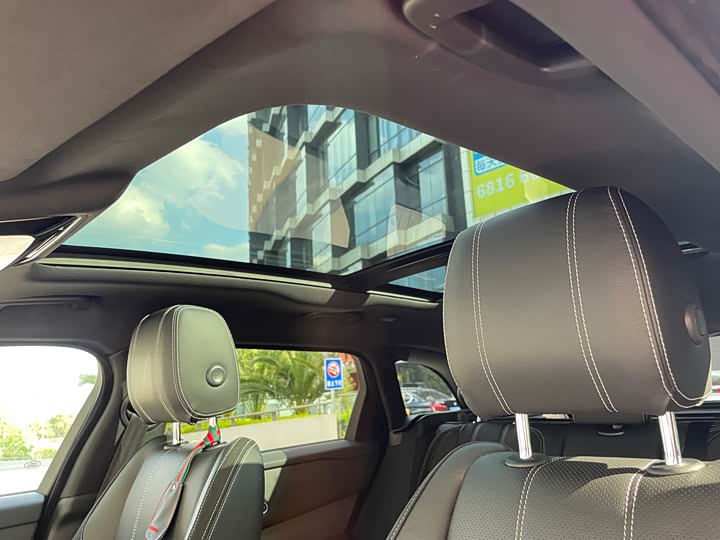 Land Rover Range Rover Velar — фото 15