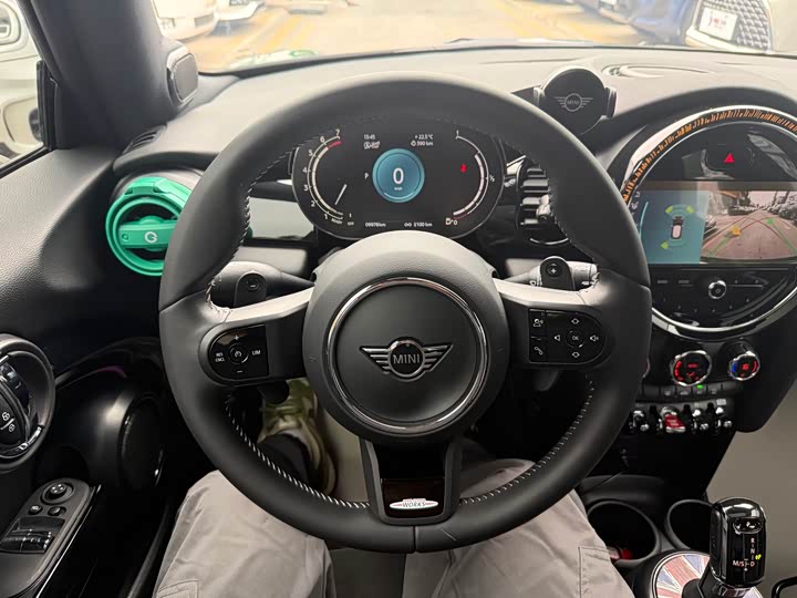 MINI Hatch — фото 15