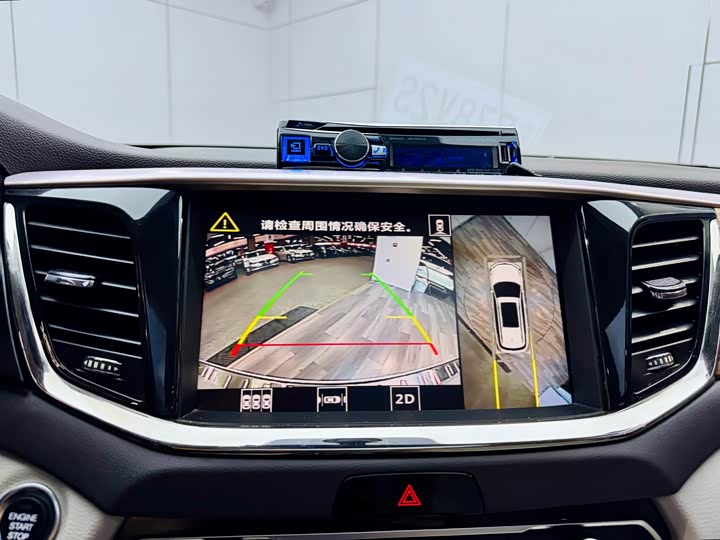 Trumpchi GS8 2017 320 T 2 WD ( ) — фото 15