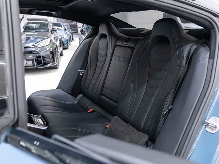 BMW 8-Series 2019 840i x Drive M — фото 10