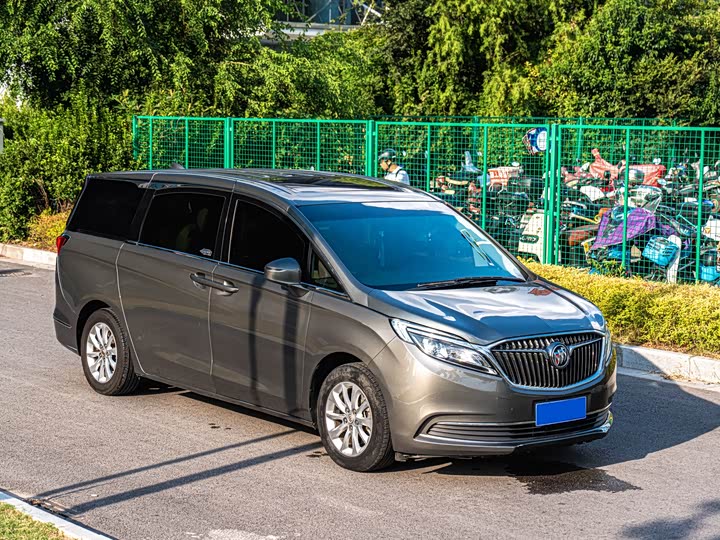 Buick GL8 ES 28T комфорт V — фото 3