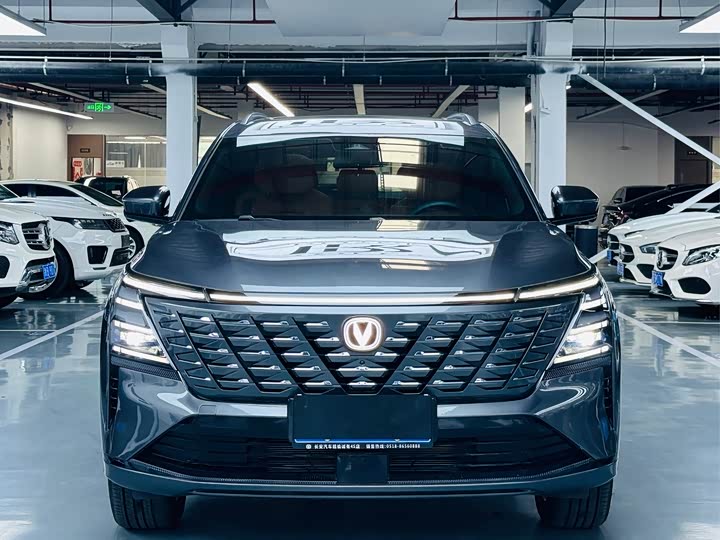 Changan CS75 PLUS 2025 1.5 T — фото 2