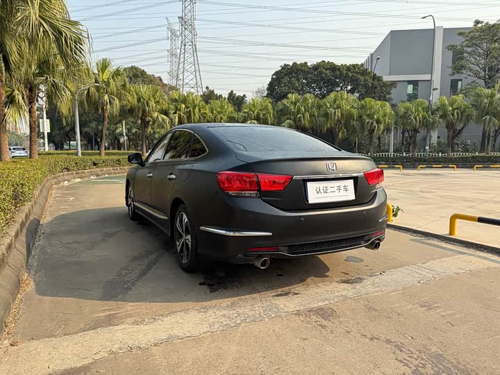 Honda Spirior — фото 4
