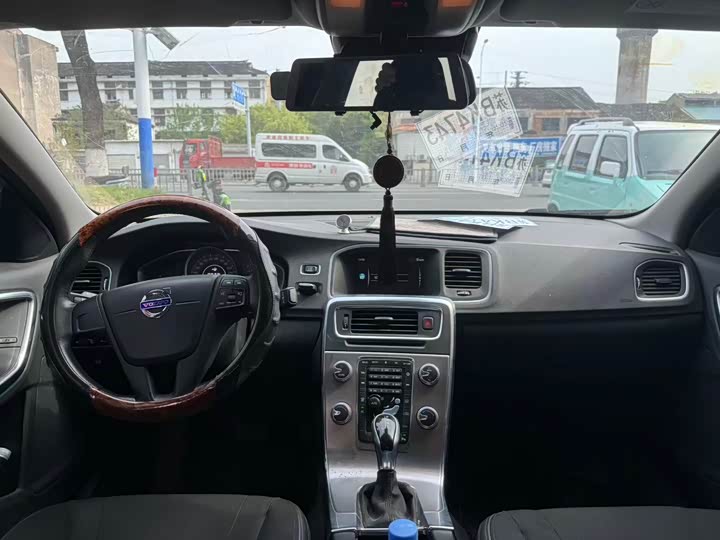 Volvo S60 2017 S 60 L T 3 — фото 9