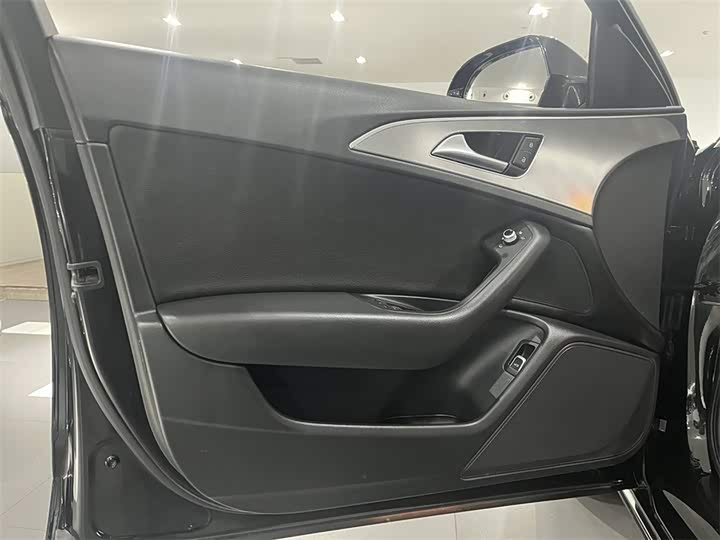 Audi A6L 2016 TFSI — фото 14
