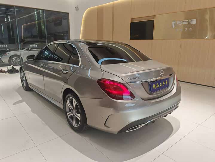 Mercedes-Benz C-Class 2020 C 260 L — фото 7