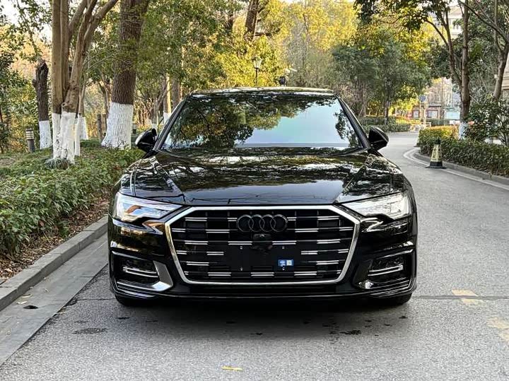 Audi A6L 2024 45 TFSI — фото 2