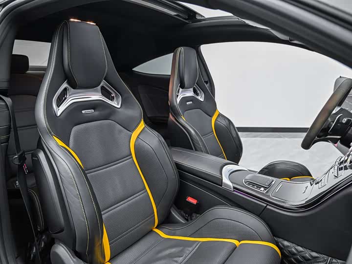 Mercedes-Benz C-Class 2021 AMG C 63 — фото 13