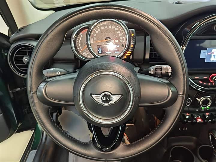 MINI Hatch — фото 11