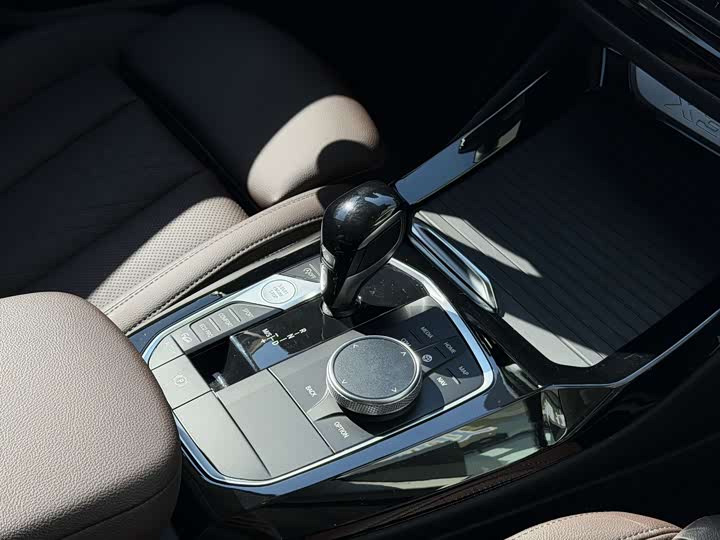 BMW X3 2022 x Drive 30i Leading M — фото 2