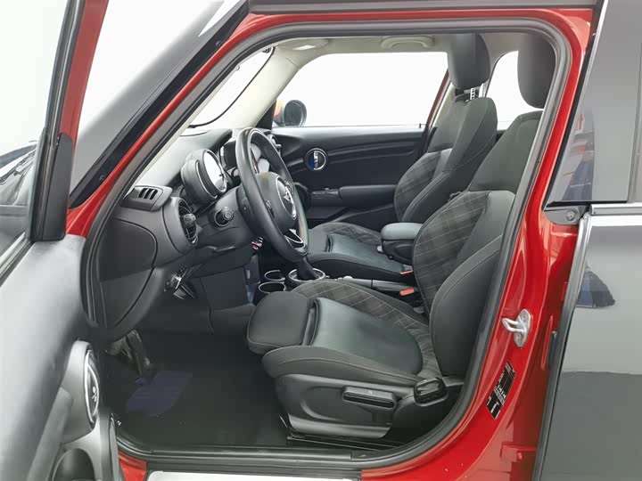 MINI Hatch — фото 10