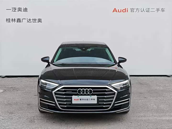 Audi A8 2021 A 8 L 50 TFSI quattro Comfort — фото 2