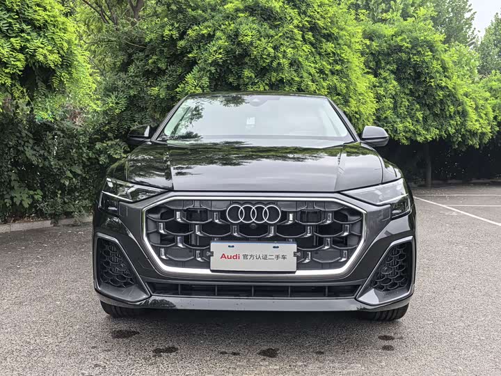 Audi Q8 2024 55 TFSI — фото 2