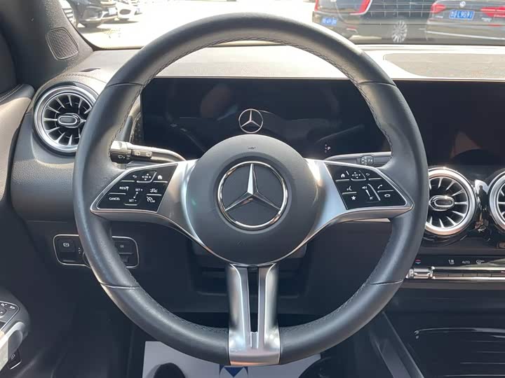 Mercedes-Benz GLB 2024 GLB 220 — фото 6