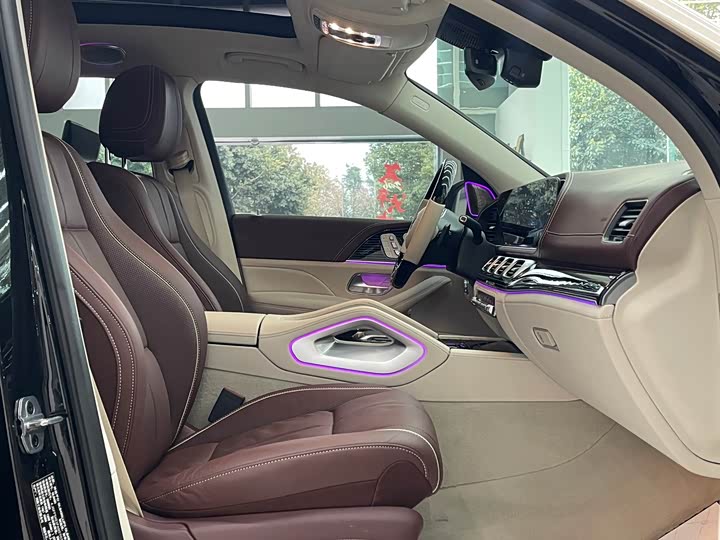 Mercedes-Benz GLS 2023 GLS 450 4 MATIC Luxury — фото 8