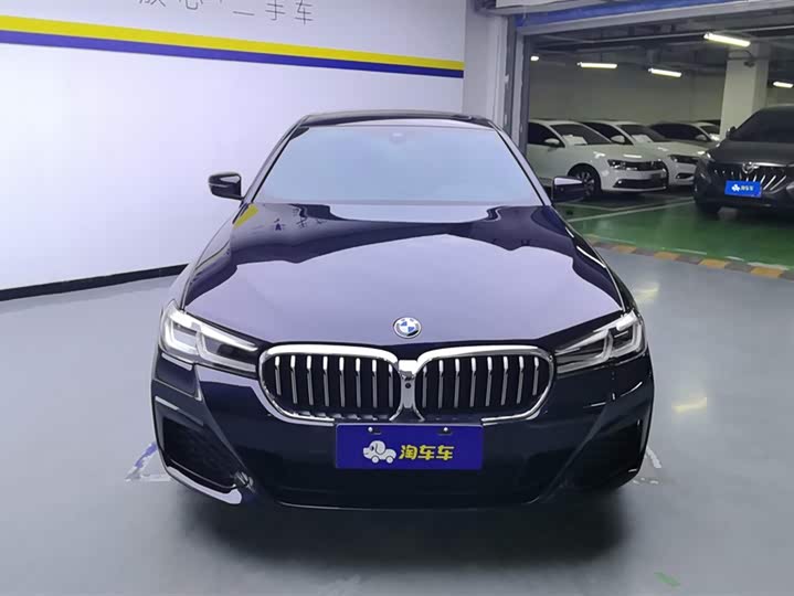 BMW 5-Series 2022 530 Li Leading M — фото 2