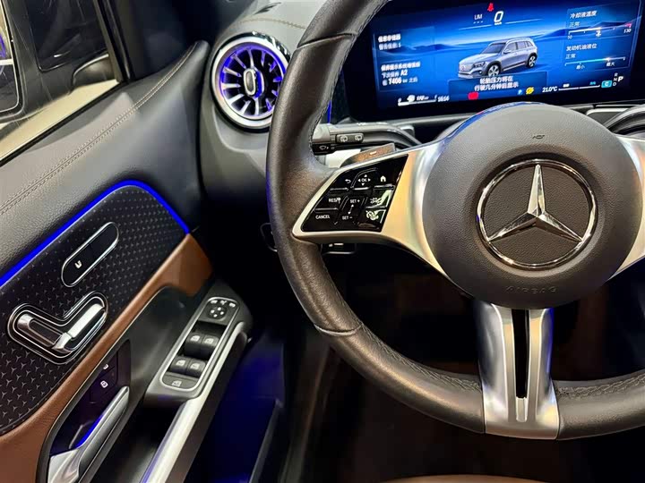 Mercedes-Benz GLB 2024 GLB 220 — фото 23