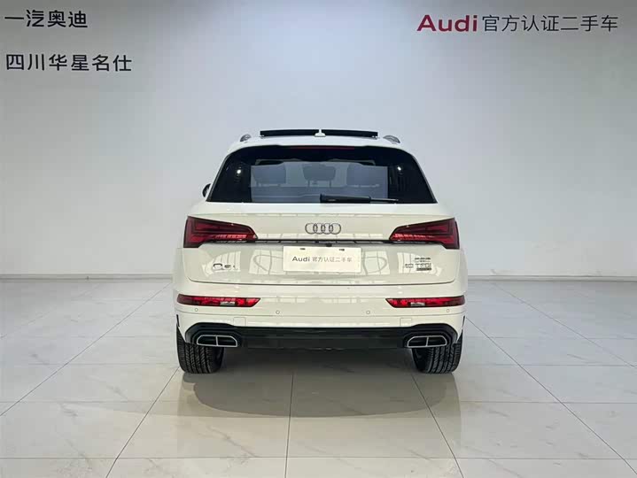 Audi Q5L 2022 40 T — фото 5