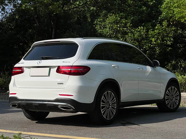 Mercedes-Benz GLC 2017 GLC 260 4 MATIC — фото 6
