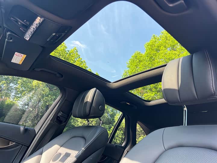 Mercedes-Benz GLC 2017 GLC 260 4 MATIC — фото 13