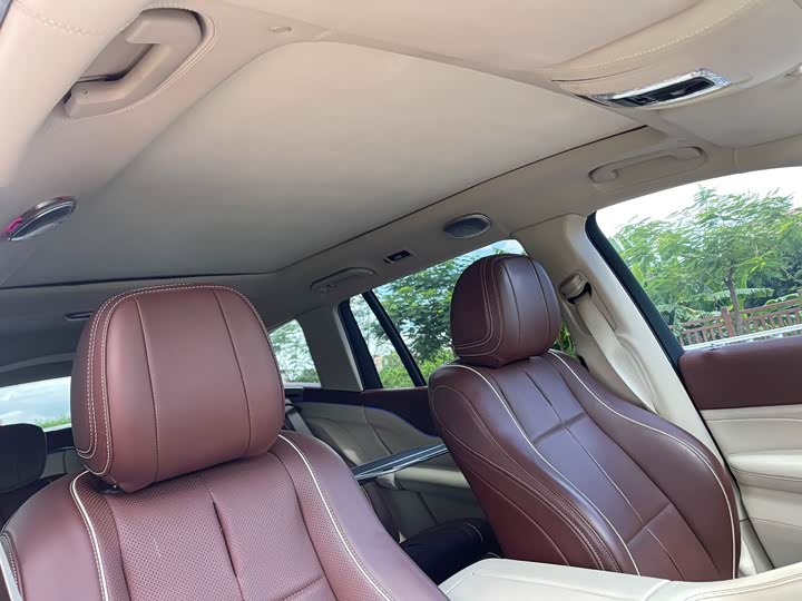 Maybach GLS 2022 GLS 480 4 MATIC — фото 9
