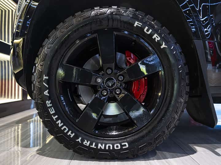 Land Rover Defender — фото 9