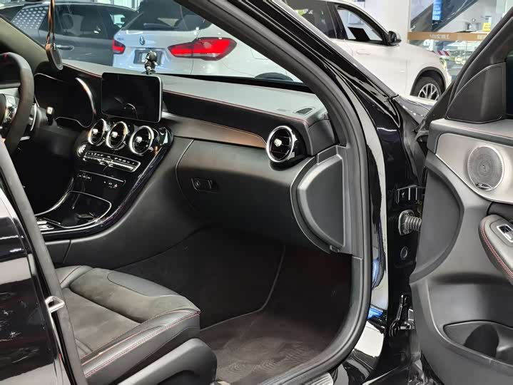 Mercedes-Benz C-Class 2019 AMG C 43 4 MATIC — фото 12