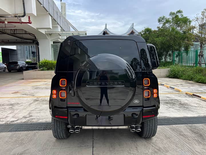 Land Rover Defender — фото 10