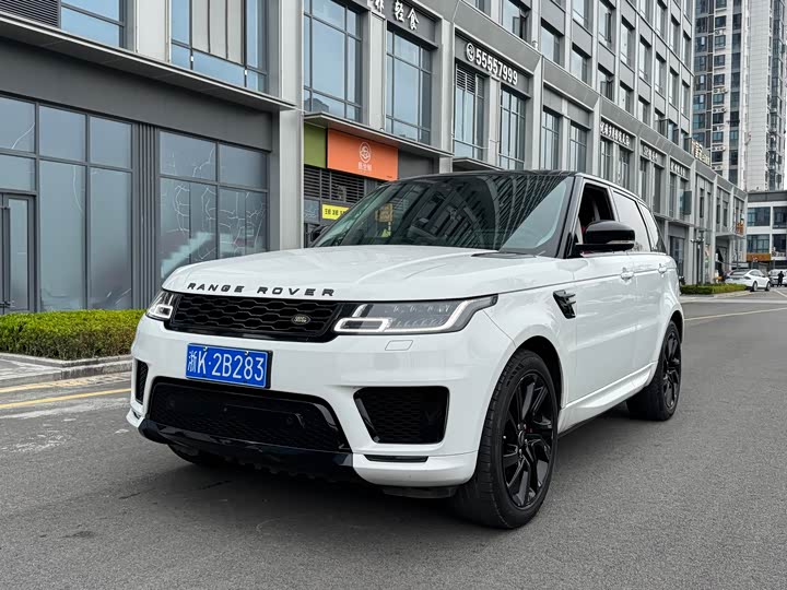 Land Rover Range Rover Sport — фото 1