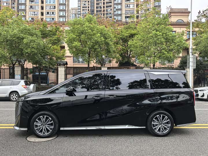 Trumpchi M8 2024 400 T — фото 5