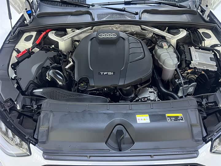Audi A4L 2023 40 TFSI quattro — фото 9