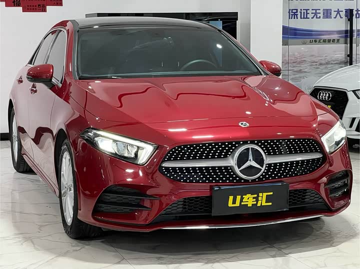 Mercedes-Benz A-Class 2022 A 200 L — фото 3