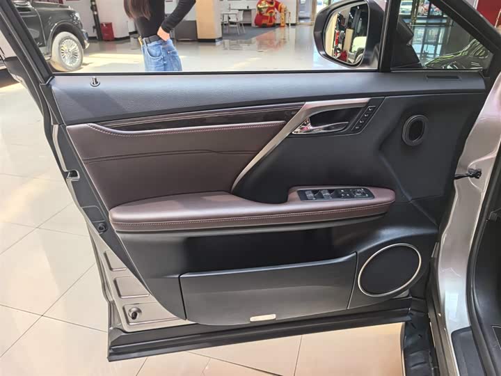 Lexus RX 2017 450h Mark Levinson 4 WD — фото 6