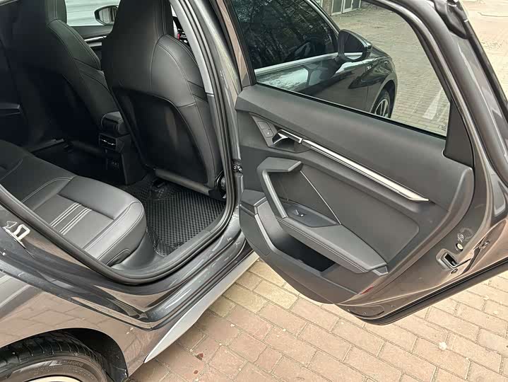 Audi A3 2024 A 3 L Limousine 35 TFSI Sport — фото 15