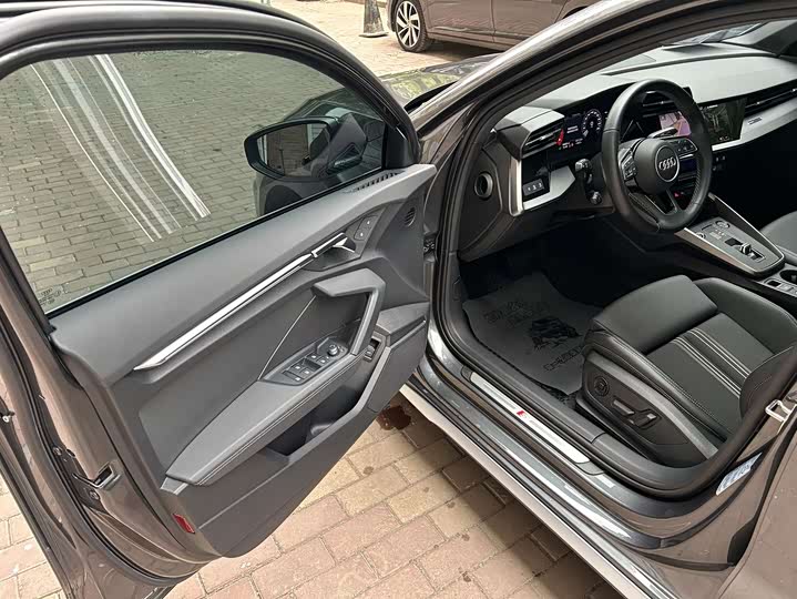 Audi A3 2024 A 3 L Limousine 35 TFSI Sport — фото 10