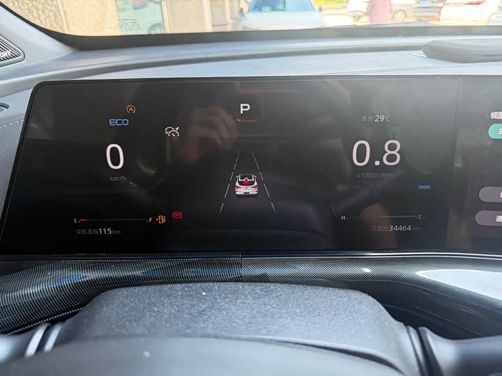 Changan UNI-T 2022 1.5 T Flagship — фото 10