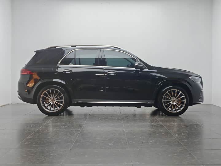 Mercedes-Benz GLE 2024 GLE 450 4 MATIC Luxury — фото 11